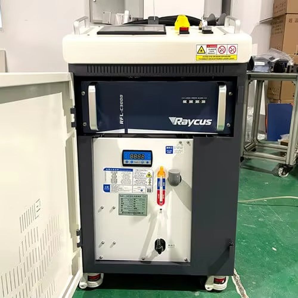 1KW 2KW 3KW 工業用レーザー洗浄機 鋼鉄・アルミの - Industrial Laser Cleaning Machine Price のレビューと価格
