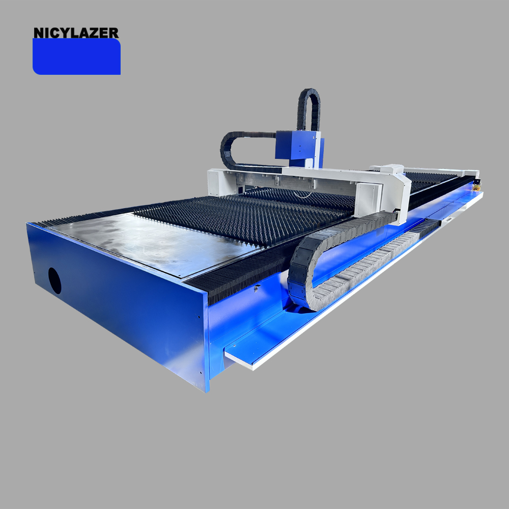 CNC 3000W 6020 ファイバーレーザー切断機 金属 - Industrial Laser For Sale のレビューと価格